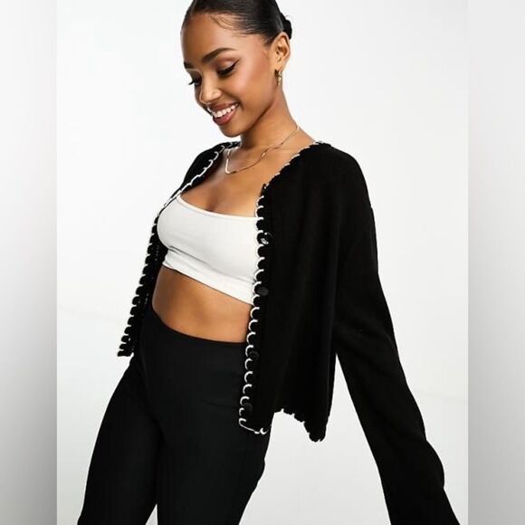 ASOS DESIGN | blanket stitch cardigan sweater in black with Scallop-Trim - Picture 1 of 5